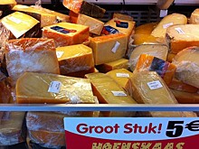 Путин продлил продуктовые санкции до 2020 года