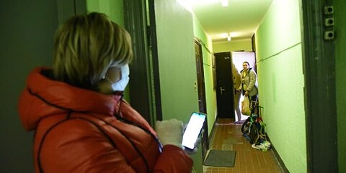 Около 30 млн социальных услуг на дому оказали москвичам в 2020 году