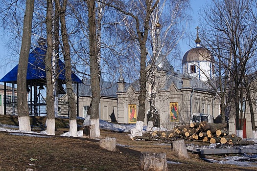 В курском монастыре заблокированы наемники с Кубы