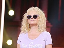 «Только это помогает жить»: Долина разрыдалась перед зрителями