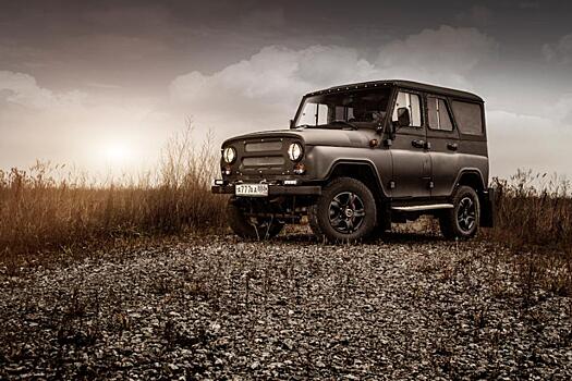 Автопортал Carsweek подготовил рейтинг из пяти самых бюджетных рамных внедорожников в России в апреле 2023 года