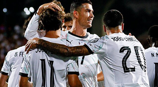 Дубль Роналду помог Португалии разгромить в гостях сборную Армении