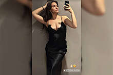 Фигуристка Константинова выложила фото в черном вечернем платье