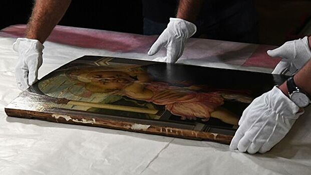 Картину Боттичелли на ВЭФ обезопасили