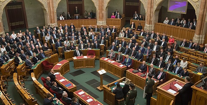 Венгрия готова начать раздел Украины