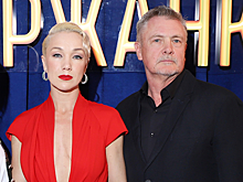 На ней лица не было: дочь Юрия Мороза вышла в свет за день до смерти отца от рака