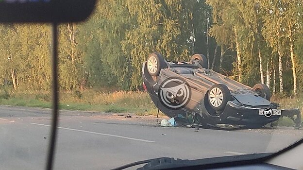 На трассе в Пензенском районе перевернулся легковой автомобиль