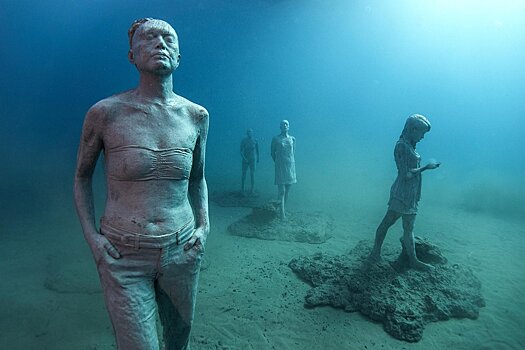 Открылся первый в Европе подводный музей скульптур
