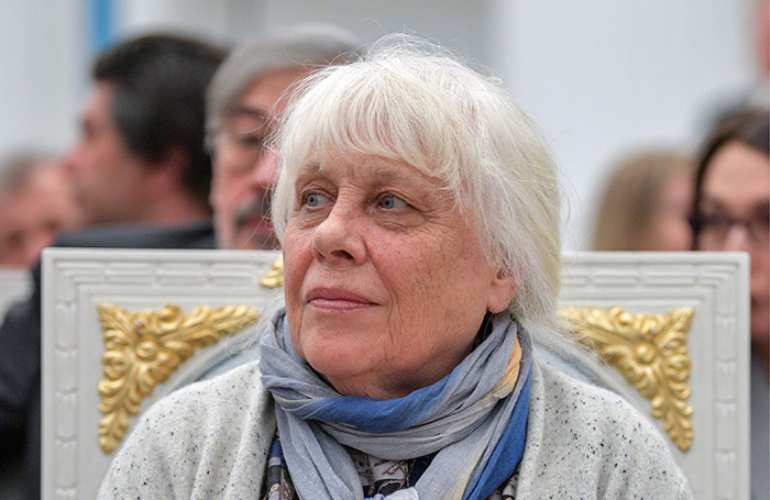 Суд отклонил иск художницы Ярбусовой к ЦБ о монетах «Ежик в тумане»