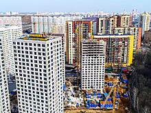 Падение рубля: Продавцы квартир «тормозят» сделки и переводят ценники в валюту