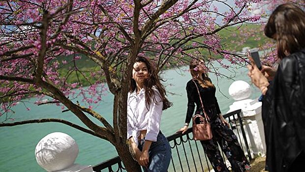 Путешествие к голубой жемчужине. Зачем ехать в Абрау-Дюрсо