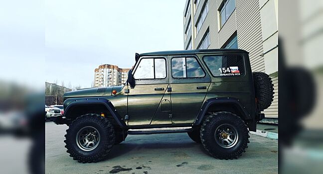 Внедорожники УАЗ подорожали в России на 10 — 13 тыс. рублей