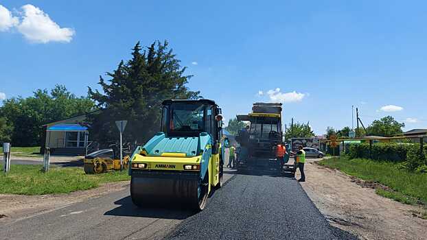 Новый асфальт, освещение и пешеходные переходы появились в Новобейсугской