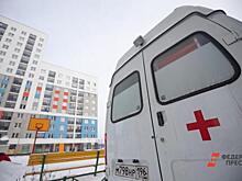 Водитель скончался за рулем и въехал в столб в Красноярске