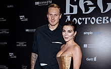 Седокова пришла на премьеру «Бесов» с Тиммой, а Ивакова поддержала Ефремова