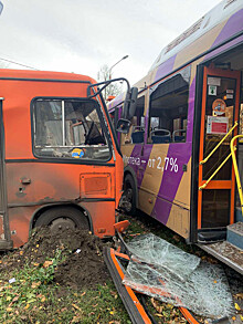 15 человек пострадали при столкновении двух автобусов и грузовика в Нижнем Новгороде