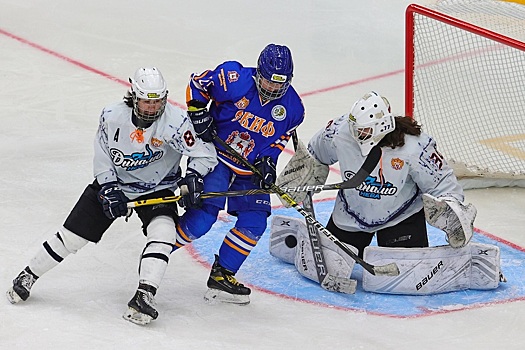 Хоккеистки нижегородского клуба «СКИФ» провели серию домашних игр