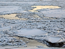 В Омской области запустили последнюю ледовую переправу сезона