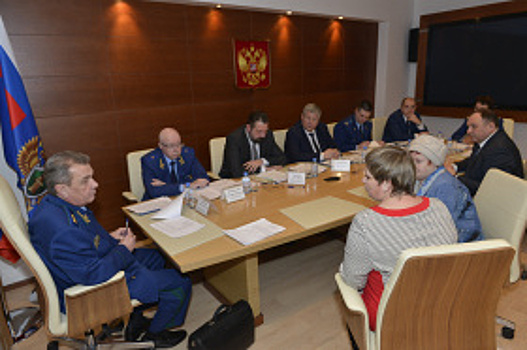 Заместитель генерального прокурора РФ провел личный прием граждан в Ханты-Мансийске