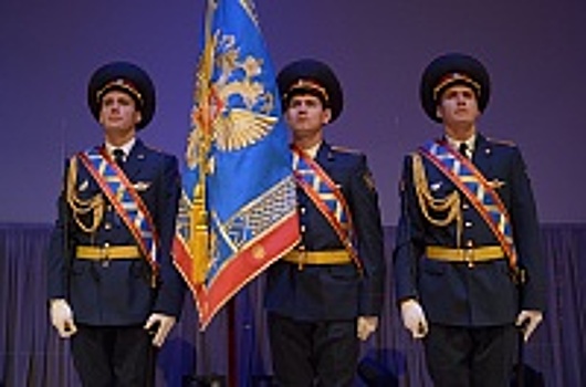 В зале ДК МИЭТ отпраздновали 100-летие Крюковской колонии