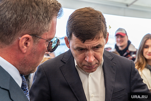 Куйвашев поддержал отставку уличенного в коррупции свердловского мэра