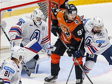 ХК "Лада" проиграл в Хабаровске