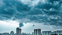 Сильнейший ветер: в Москве объявлен желтый уровень погодной опасности