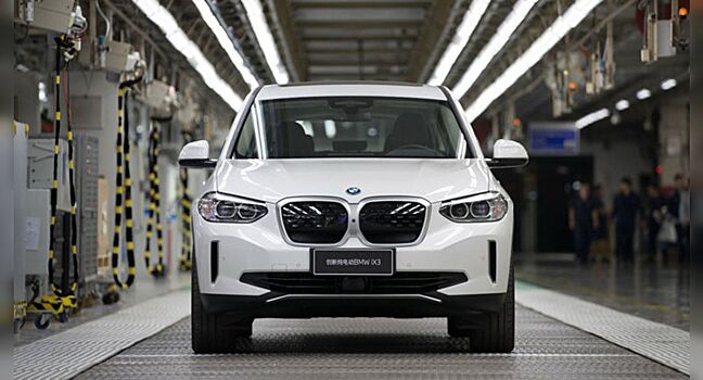 Первый BMW iX3 EV сошел с конвейера в Китае