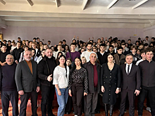 В МБОУ «Гимназия № 19» города Кисловодска состоялась встреча представителей национальных общин города с учащимися гимназии