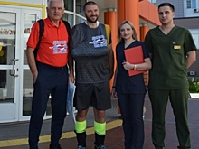 Волгоградские врачи оказали помощь сербскому футболисту