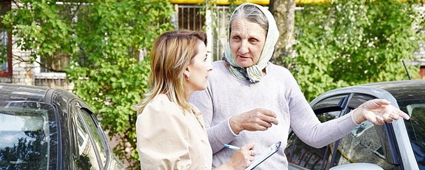 В Электрогорске проверили ход текущего ремонта подъездов МКД