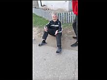 Подростки из Самарской области напали на пожилого мужчину на камеру