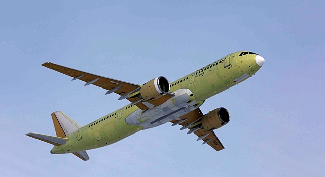 Чемезов анонсировал серийное производство самолета МС-21 с 2026 года