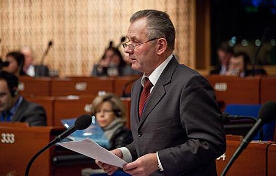 Умер бывший губернатор Кировской области Шаклеин