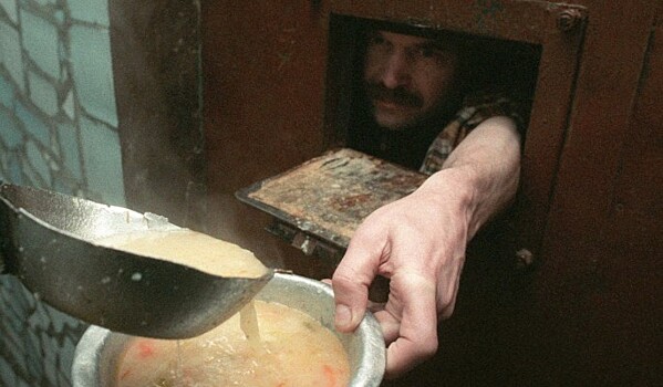 Чем кормят в российских тюрьмах