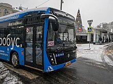 Мосгортранс не планирует убирать надпись "Это электробус" на подвижном составе