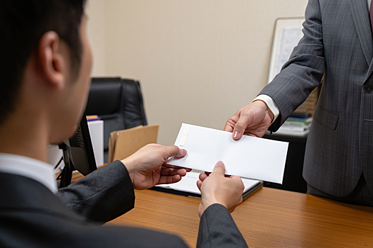 Названа доля ульяновцев, готовых работать за «серую» зарплату