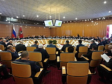 А.Воробьев принял участие в подписании трехстороннего соглашения по защите прав работников в ЦФО