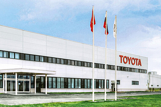 Мантуров: НАМИ не планирует выкупать российский завод Toyota