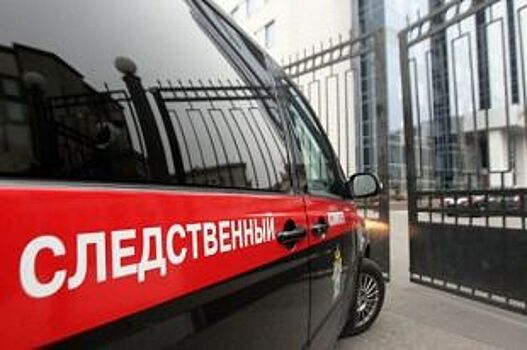 В Краснодаре на улице Снесарева мужчина выпал из окна многоэтажки