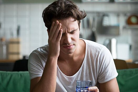 Болит голова: причины, симптомы, лечение