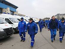 Минпромторг подарил Калининграду 50 школьных автобусов и «скорых»