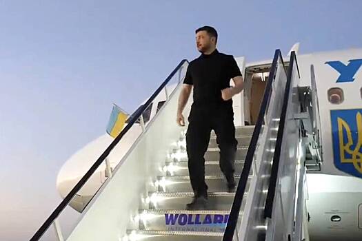 В России обратили внимание на одну деталь во внешнем виде прилетевшего в США Зеленского