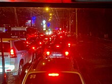 Жители Энгельса жалуются на пробки у моста и невозможность добраться до работы