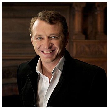 Марат Башаров почти год скрывал роман с молодой актрисой