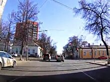 В Орле водители игнорируют стоп-линию как невидимку