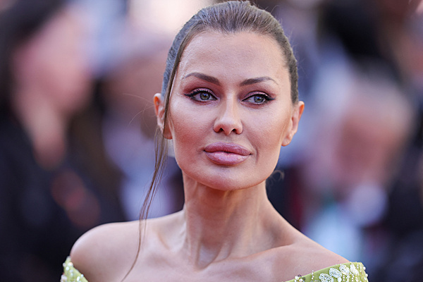 Ағайынды Гриммдердің порно комикстері