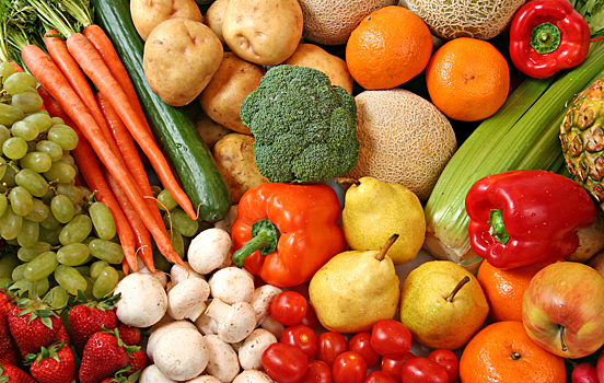 Диетолог перечислила овощи и фрукты, которые сохраняют ценные свойства долгое время