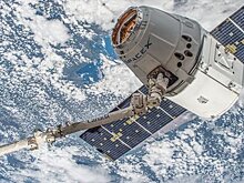 Космический грузовик Dragon вернулся на Землю