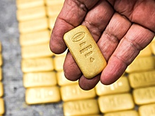 В России могут ввести лимит в 100 граммов на вывоз золота в слитках физлицами